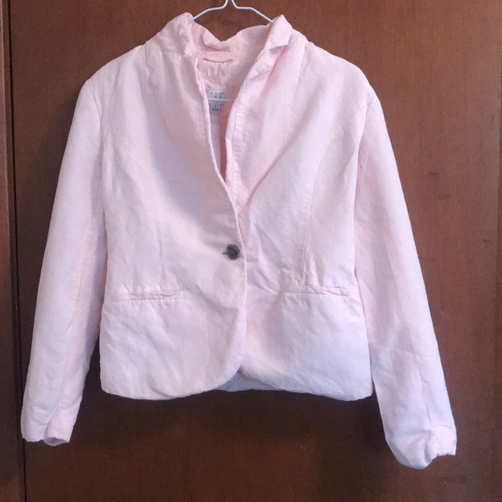 Women’s blazer.